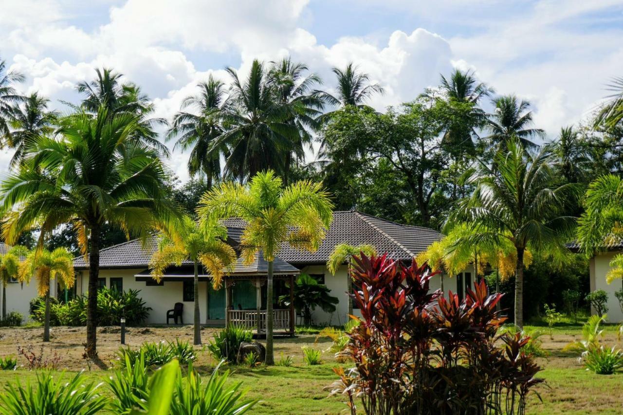 The Chabang Langkawi Villa Exterior photo